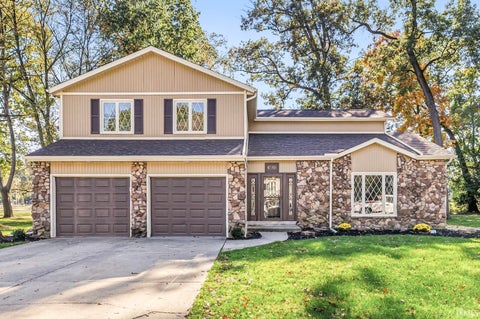 Photo of 16066 Baywood Lane, Granger, IN 46530 (MLS # 202643756)