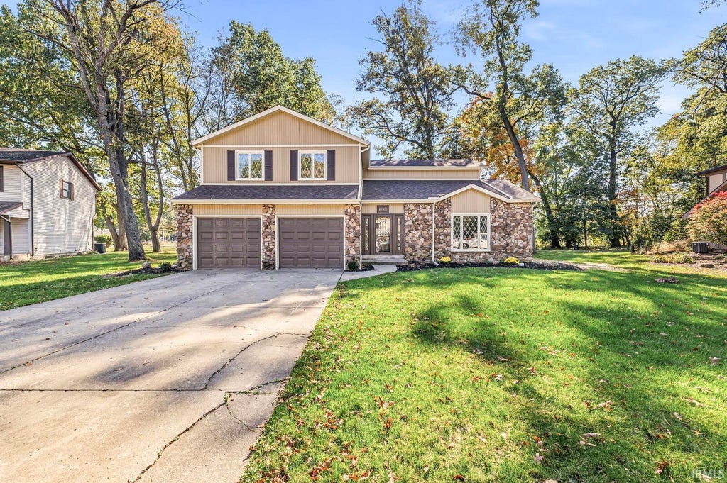Photo of 16066 Baywood Lane, Granger, IN 46530 (MLS # 202643756)