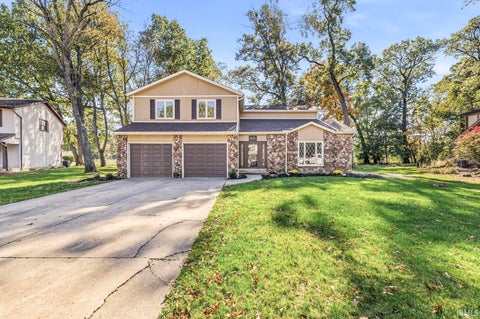 Tiny photo for 16066 Baywood Lane, Granger, IN 46530 (MLS # 202643756)