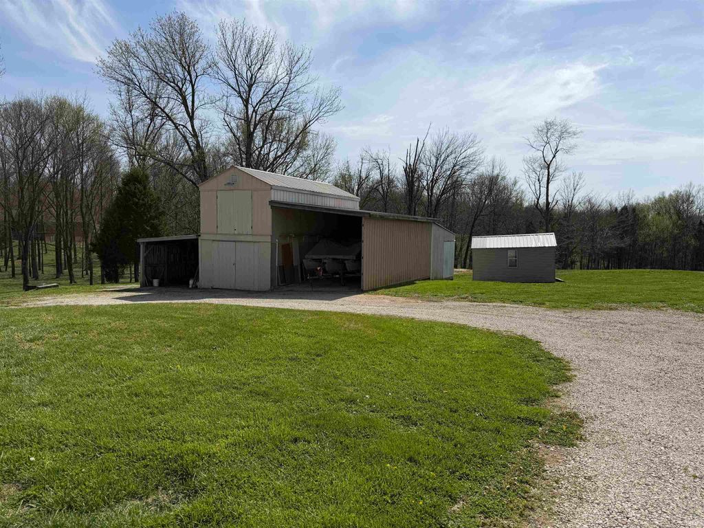 Photo of 1670 E State Road 164 Road, Jasper, IN 47546 (MLS # 202611085)