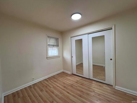 Tiny photo for 1110 E Taylor Street, Kokomo, IN 46901 (MLS # 202604354)