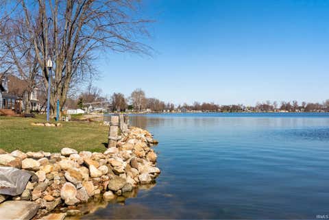 Tiny photo for 5500 S Highpoint Drive, Albion, IN 46701 (MLS # 202608327)