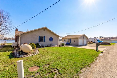 Tiny photo for 5500 S Highpoint Drive, Albion, IN 46701 (MLS # 202608327)