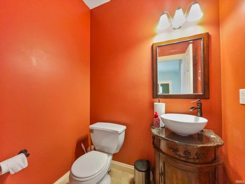 Tiny photo for 2616 Thornhill Drive, Evansville, IN 47725 (MLS # 202627242)