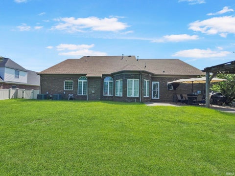 Tiny photo for 2616 Thornhill Drive, Evansville, IN 47725 (MLS # 202627242)