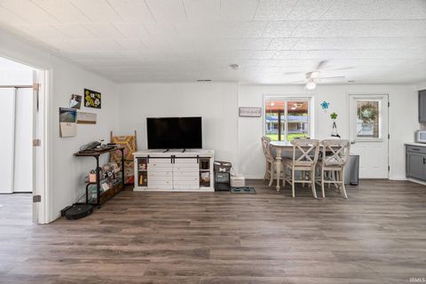 Tiny photo for 2561 S 231 Highway, Lafayette, IN 47909 (MLS # 202531888)