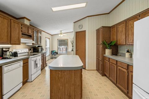 Tiny photo for 2561 S 231 Highway, Lafayette, IN 47909 (MLS # 202531888)