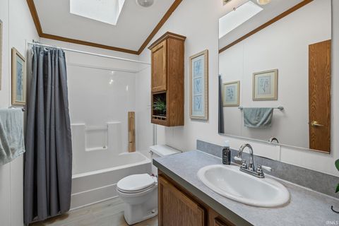 Tiny photo for 2561 S 231 Highway, Lafayette, IN 47909 (MLS # 202531888)
