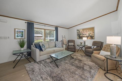 Tiny photo for 2561 S 231 Highway, Lafayette, IN 47909 (MLS # 202531888)