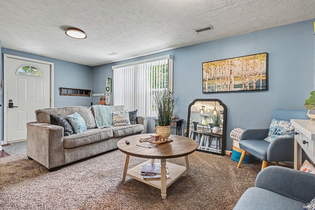 Photo of 1420 Joyce Drive, South Bend, IN 46616 (MLS # 202630916)