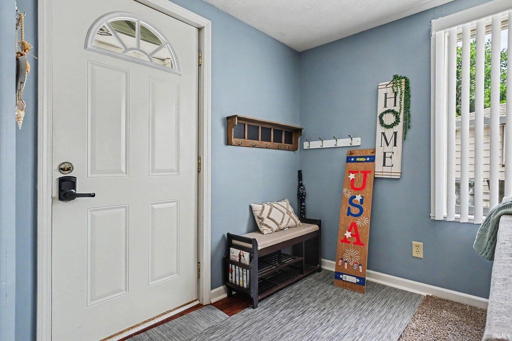 Photo of 1420 Joyce Drive, South Bend, IN 46616 (MLS # 202630916)