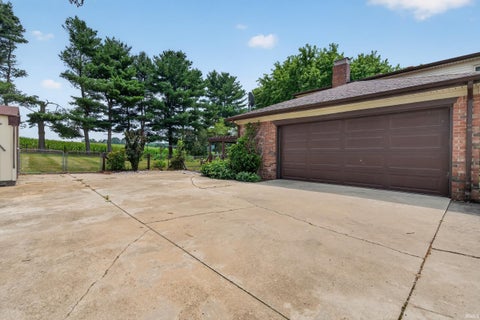 Tiny photo for 3092 N ST RD 17, Logansport, IN 46947 (MLS # 202641413)