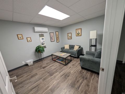 Tiny photo for 417 Arnold Court, Kokomo, IN 46902 (MLS # 202601187)