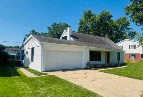 Tiny photo for 749 Cumberland Avenue, West Lafayette, IN 47906 (MLS # 202626682)
