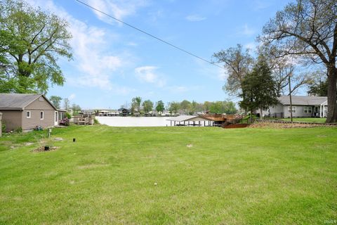 Tiny photo for 5219 E Quiet Water Court, Monon, IN 47959 (MLS # 202615838)