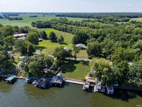 Tiny photo for 5219 E Quiet Water Court, Monon, IN 47959 (MLS # 202615838)