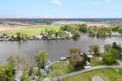 Tiny photo for 5219 E Quiet Water Court, Monon, IN 47959 (MLS # 202615838)