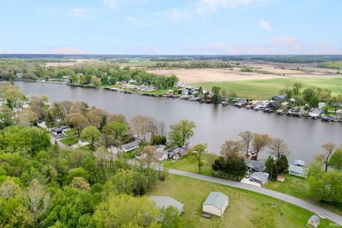 Tiny photo for 5219 E Quiet Water Court, Monon, IN 47959 (MLS # 202615838)