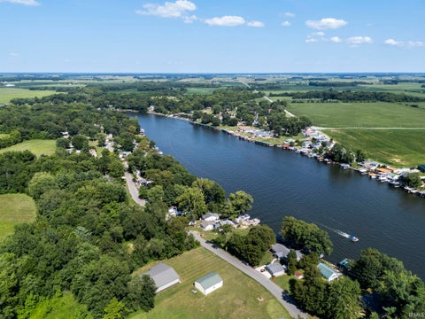 Tiny photo for 5219 E Quiet Water Court, Monon, IN 47959 (MLS # 202615838)