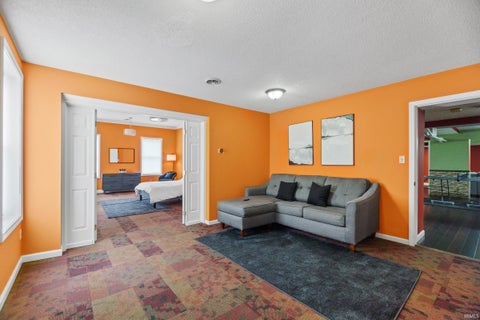 Tiny photo for 616 W Superior Street, Fort Wayne, IN 46802 (MLS # 202633743)