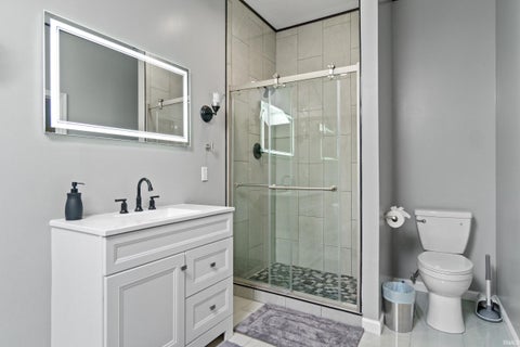 Tiny photo for 616 W Superior Street, Fort Wayne, IN 46802 (MLS # 202633743)