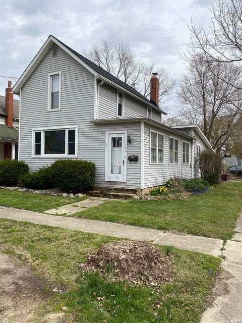 102 N Jefferson Street, South Whitley, IN 46787 - #: 202515868