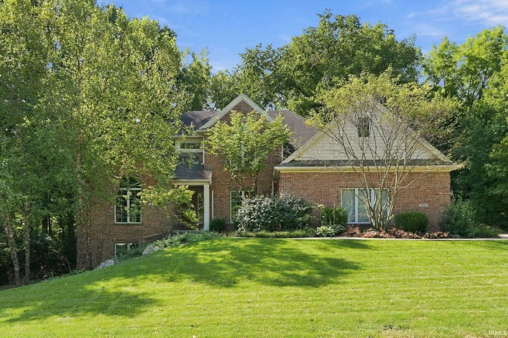 Photo of 11405 Bittersweet Creek Run, Fort Wayne, IN 46814 (MLS # 202637744)