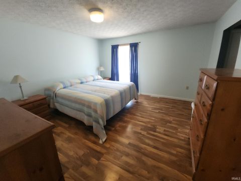 Tiny photo for 4618 Shady Lane, Logansport, IN 46947 (MLS # 202531494)