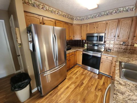 Tiny photo for 4618 Shady Lane, Logansport, IN 46947 (MLS # 202531494)