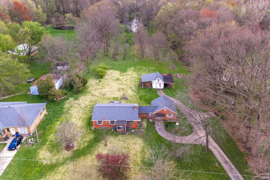 Photo of 64354 US 31 Highway, Lakeville, IN 46536 (MLS # 202613754)