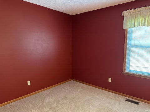 Tiny photo for 2919 Squire Lane, Evansville, IN 47715 (MLS # 202636362)