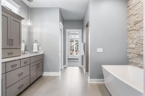 Tiny photo for 248 Arbol Cove, Fort Wayne, IN 46845 (MLS # 202604335)