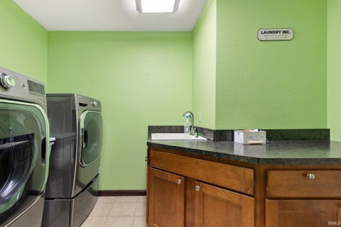 Tiny photo for 1713 Longwood Court, Goshen, IN 46526 (MLS # 202643658)