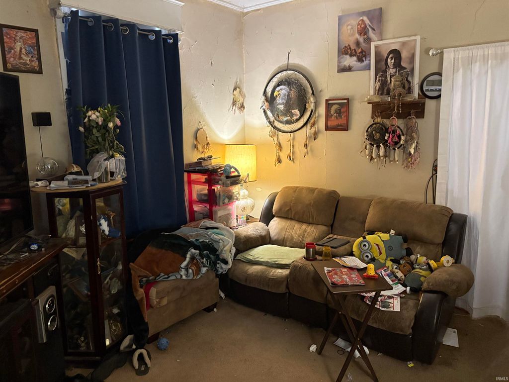 Photo of 717 W Main Street, Muncie, IN 47305 (MLS # 202549885)