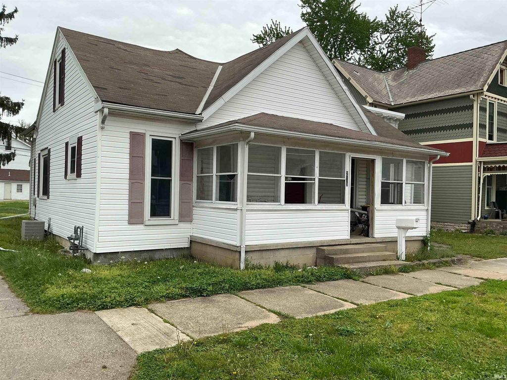 Photo of 219 W Church Street, Cambridge City, IN 47327 (MLS # 202613943)