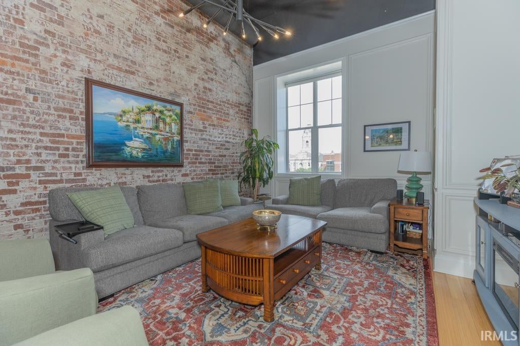 Photo of 508 Main Street #4C, Evansville, IN 47708 (MLS # 202632322)