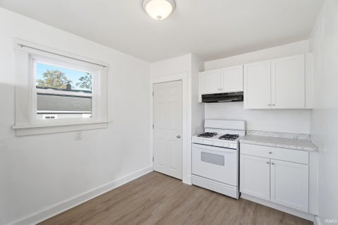 Tiny photo for 4438 Weisser Park Avenue, Fort Wayne, IN 46806 (MLS # 202643558)