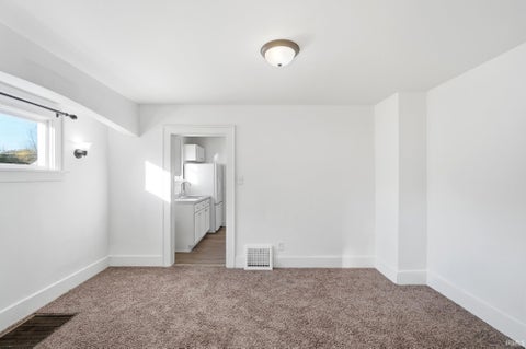 Tiny photo for 4438 Weisser Park Avenue, Fort Wayne, IN 46806 (MLS # 202643558)