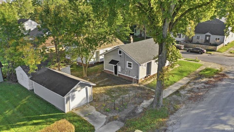 Tiny photo for 4438 Weisser Park Avenue, Fort Wayne, IN 46806 (MLS # 202643558)