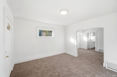 Tiny photo for 4438 Weisser Park Avenue, Fort Wayne, IN 46806 (MLS # 202643558)