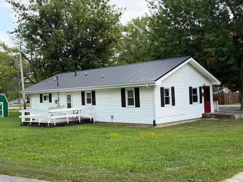 Tiny photo for 631 E South C Street, Gas City, IN 46933 (MLS # 202630140)