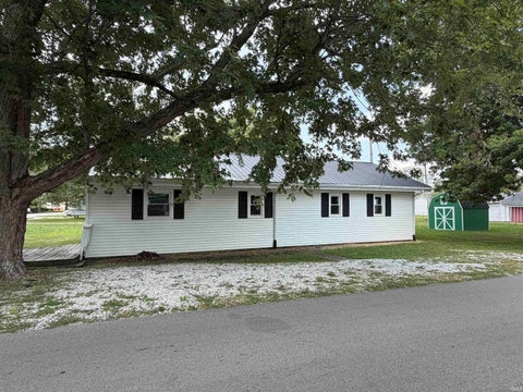 Tiny photo for 631 E South C Street, Gas City, IN 46933 (MLS # 202630140)