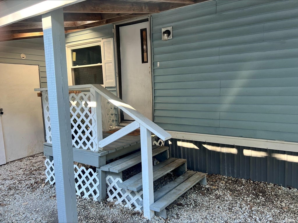 Photo of 11088 N Landing Road #84, Monticello, IN 47960 (MLS # 202640534)