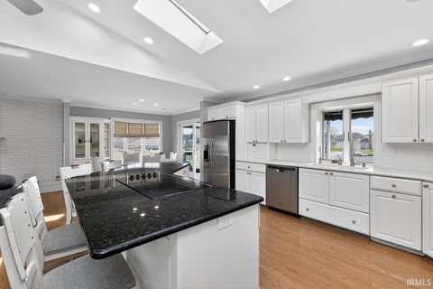Tiny photo for 51198 Aqua Drive, Elkhart, IN 46514 (MLS # 202609373)