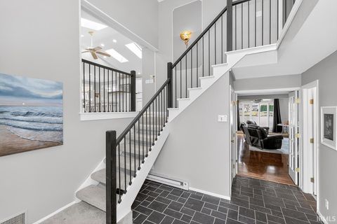 Tiny photo for 51198 Aqua Drive, Elkhart, IN 46514 (MLS # 202609373)