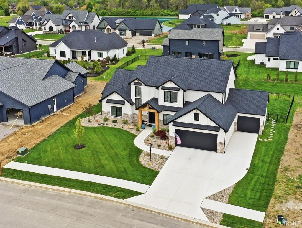 Photo of 12303 Rain Lily Court, Fort Wayne, IN 46814 (MLS # 202620518)