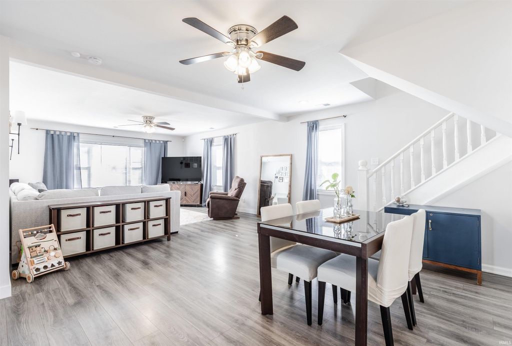 Photo of 3129 Arlington Avenue, Evansville, IN 47712 (MLS # 202603041)