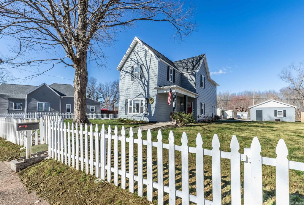 Photo of 3129 Arlington Avenue, Evansville, IN 47712 (MLS # 202603041)