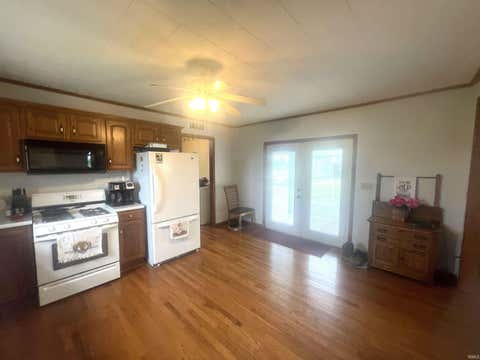 Tiny photo for 3608 W 900 North Road, Royal Center, IN 46978 (MLS # 202625673)