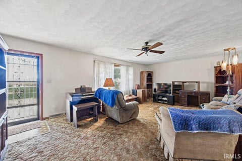 Tiny photo for 3610 S Old State Road 15, Wabash, IN 46992 (MLS # 202643688)